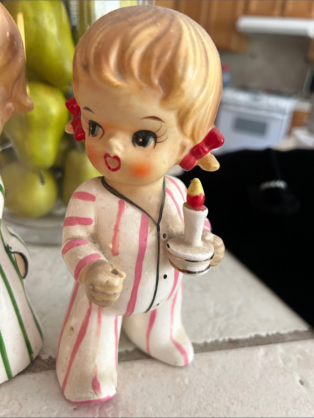 Vintage Bisque Candle-Holding Figurines in Green and Pink - Picture 2 of 5